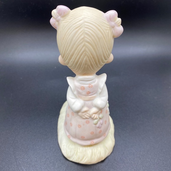 Precious Moments 1978"Make a Joyful Noise" Figurine - Picture 3 of 8